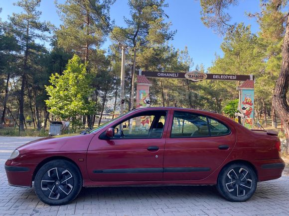 Sahibinden Renault Megane 1.6 RTE 2000 Model