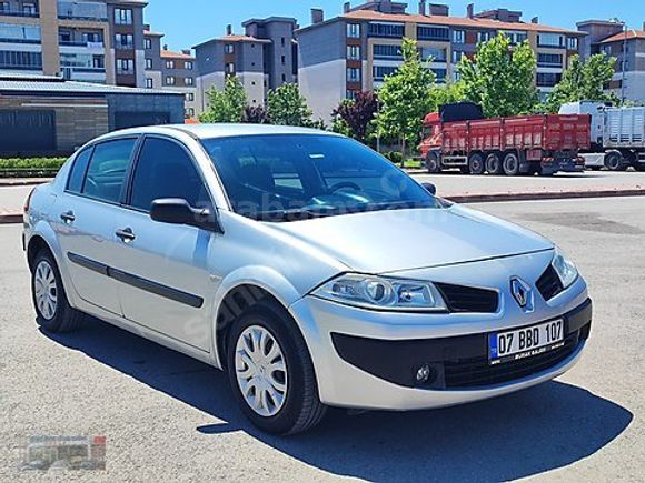 Burak Galeri'den 2009 Megane 1.5 DCİ Sedan