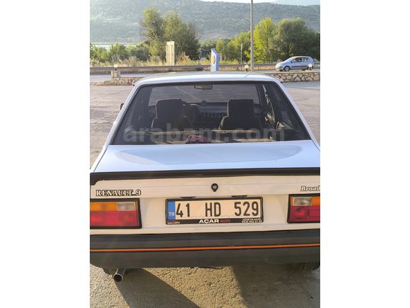 Sahibinden Renault R 9 1.4 Broadway GTE 1992 Model
