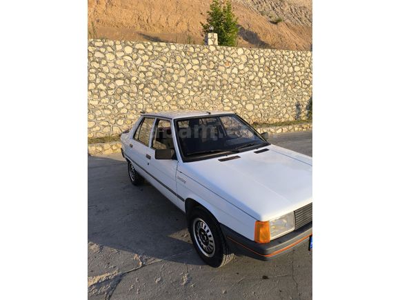 Sahibinden Renault R 9 1.4 Broadway GTE 1992 Model