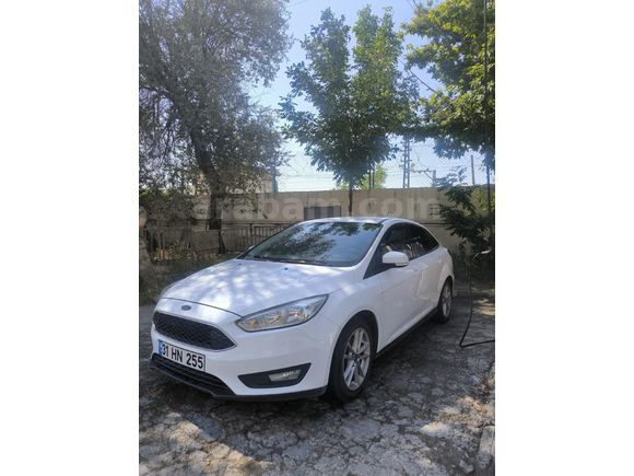 SAHİBİNDEN HATASIZ DEĞİŞENSİZ BOYASIZ 87 BİNDE 2017 FORD FOCUS