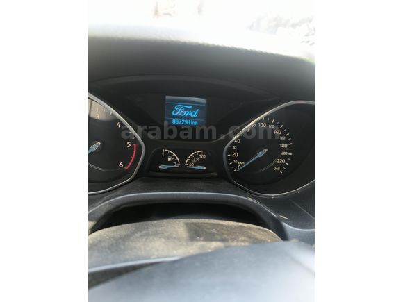 SAHİBİNDEN HATASIZ DEĞİŞENSİZ BOYASIZ 87 BİNDE 2017 FORD FOCUS