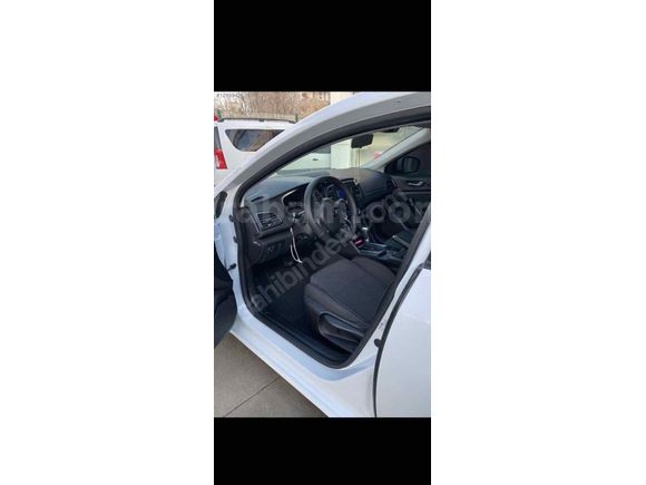 Sahibinden Renault Megane 1.5 Blue DCI Joy 2020 Model 