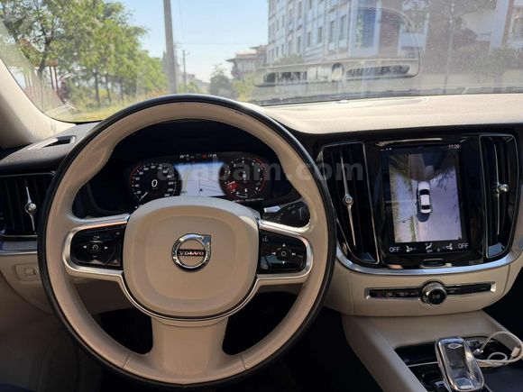 GÜN Group | HATASIZ BOYASIZ VOLVO S60 2.0 B5