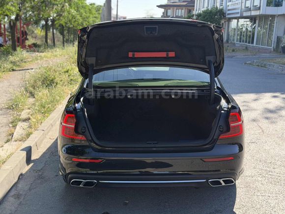 GÜN Group | HATASIZ BOYASIZ VOLVO S60 2.0 B5