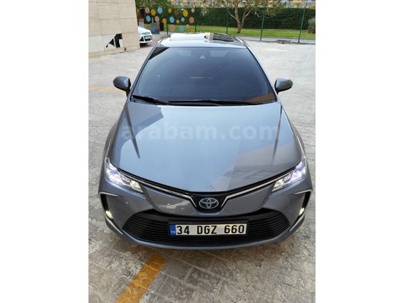 Sahibinden Toyota Corolla 1.8 Hybrid Flame X-Pack 2020 Model