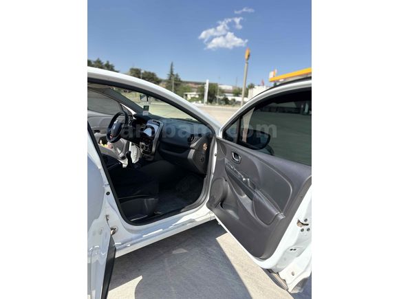 Sahibinden Renault Clio 1.2 Joy 2016 Model  110.000 km Beyaz