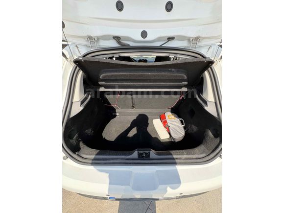 Sahibinden Renault Clio 1.2 Joy 2016 Model  110.000 km Beyaz