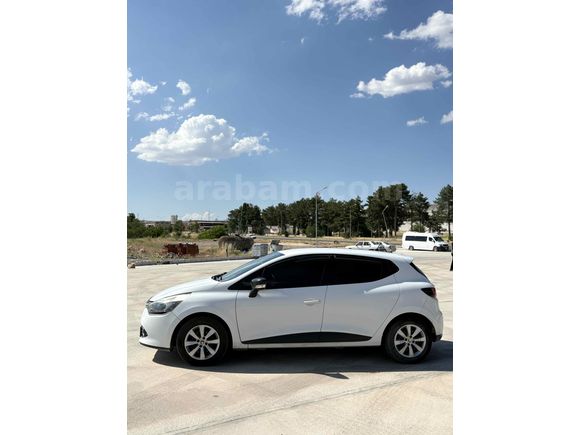 Sahibinden Renault Clio 1.2 Joy 2016 Model  110.000 km Beyaz