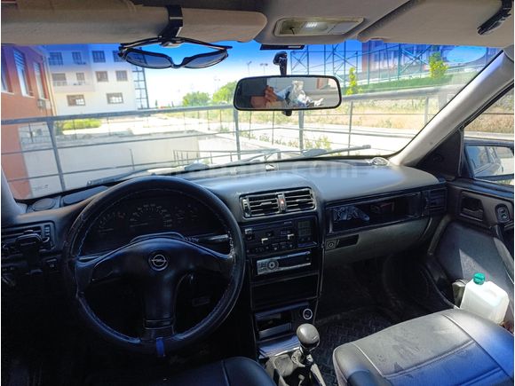 Sahibinden Opel Vectra 2.0 GLS 1996 Model