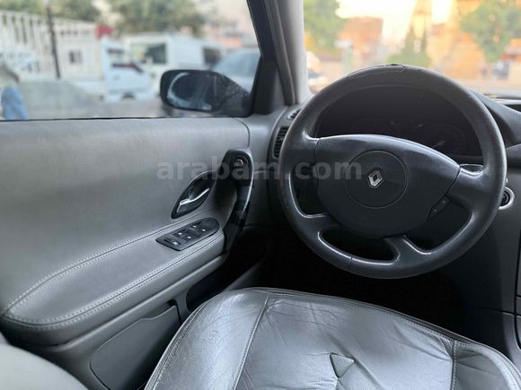 Galeriden Renault Laguna 2.0 Privilege 2003 Model Şanlıurfa