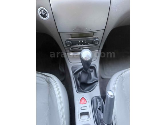 Galeriden Renault Laguna 2.0 Privilege 2003 Model Şanlıurfa