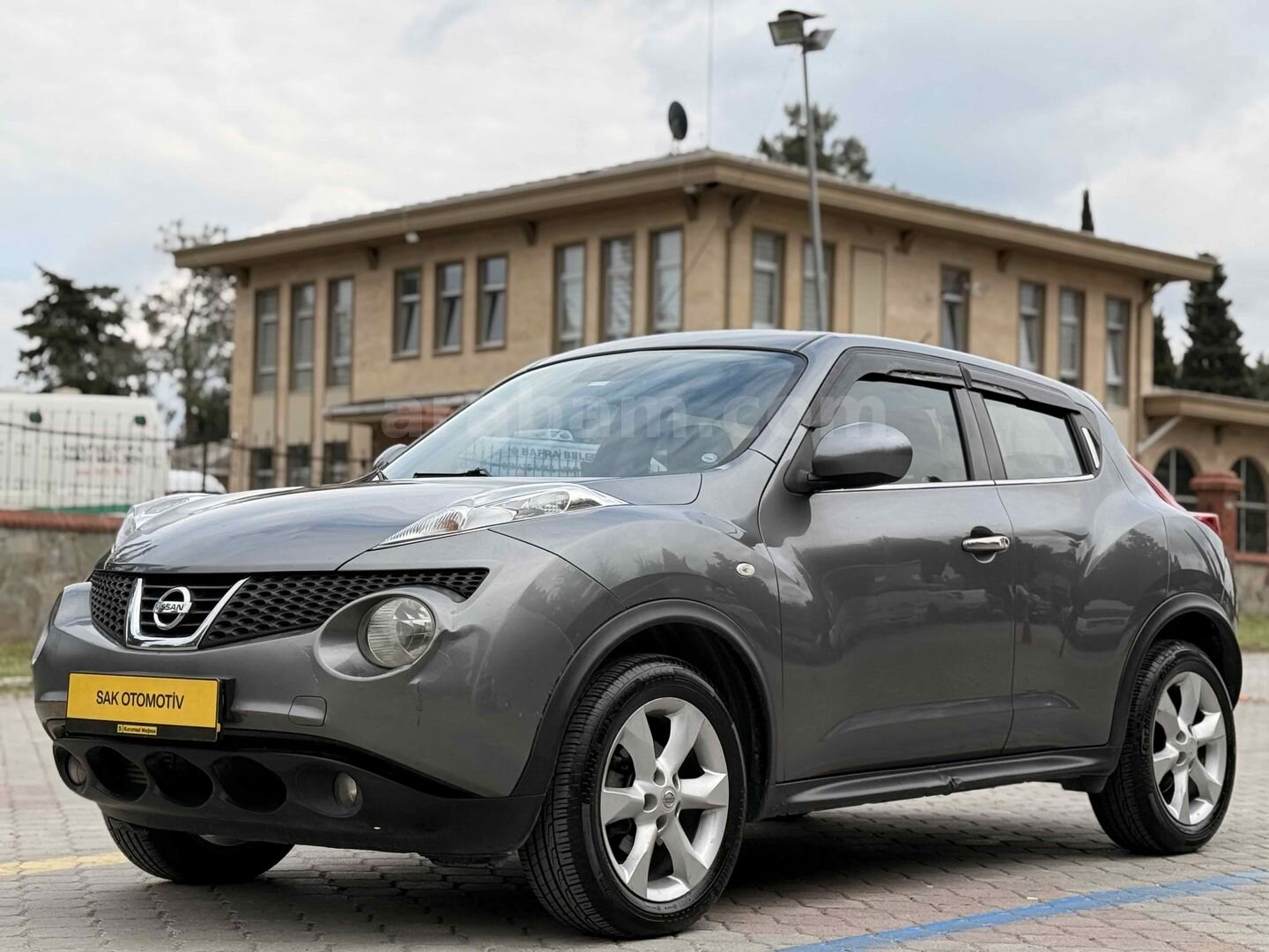 Galeriden Nissan Juke 1.5 dCi Tekna 2012 Model Samsun 195.000 km Gri 2