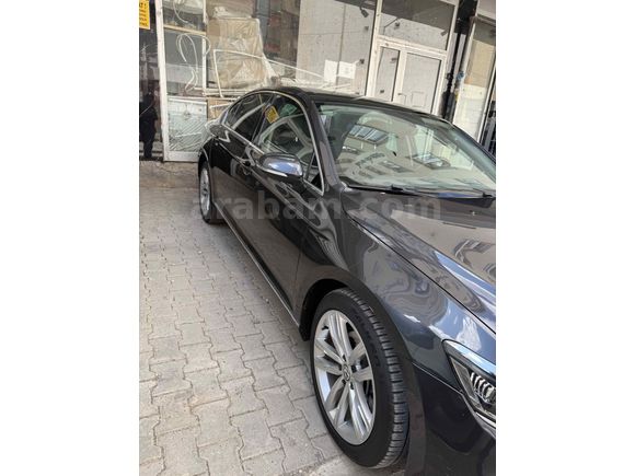 Volkswagen Passat 1.5 TSi Elegance 2020 Model  