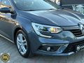 | ÖZGÜVEN | RENAULT MEGANE 1.6 MANUEL JOY EMSALSİZ TERTEMİZ