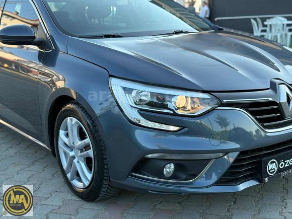 | ÖZGÜVEN | RENAULT MEGANE 1.6 MANUEL JOY EMSALSİZ TERTEMİZ