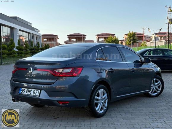 | ÖZGÜVEN | RENAULT MEGANE 1.6 MANUEL JOY EMSALSİZ TERTEMİZ