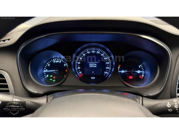 2017 RENAULT MEGANE 1.6 BENZİN LPG MANUEL DEĞİŞENSİZ 122KM
