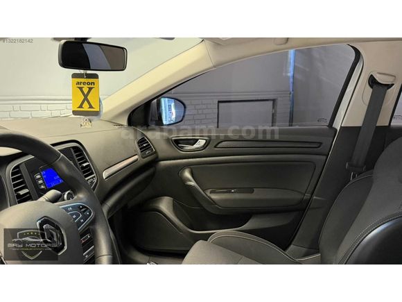 2017 RENAULT MEGANE 1.6 BENZİN LPG MANUEL DEĞİŞENSİZ 122KM
