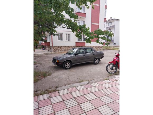 Sahibinden Renault R 9 1.4 Broadway 1986 Model