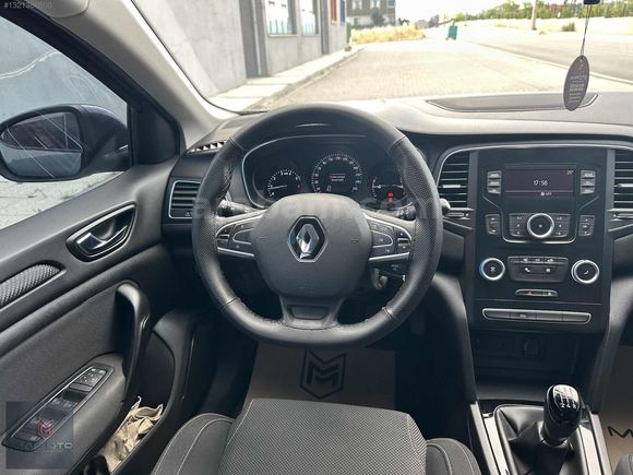 2018 Model Megane4 HB Değişensiz