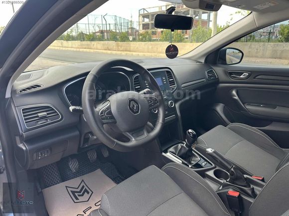 2018 Model Megane4 HB Değişensiz