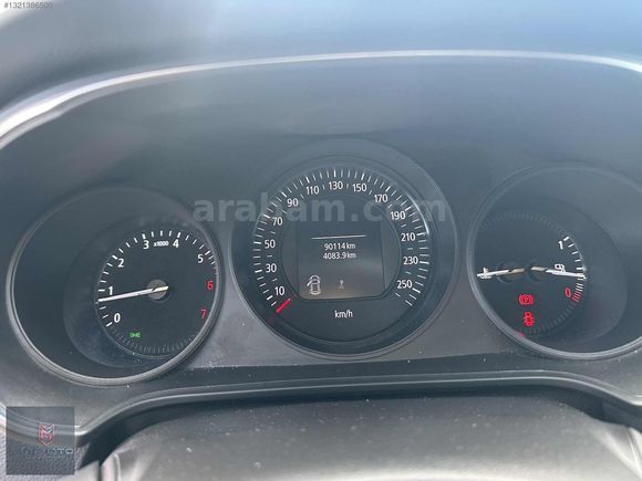 2018 Model Megane4 HB Değişensiz