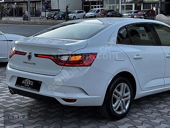 2019 RENAULT MEGANE 1.6 JOY MANUEL 113.000 KM DE HATASIZ