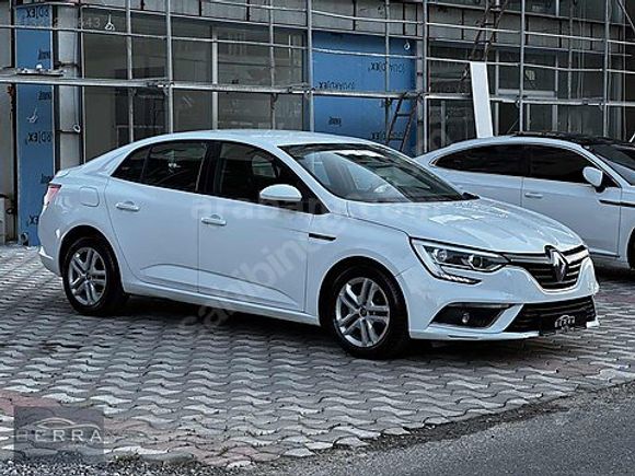 2019 RENAULT MEGANE 1.6 JOY MANUEL 113.000 KM DE HATASIZ