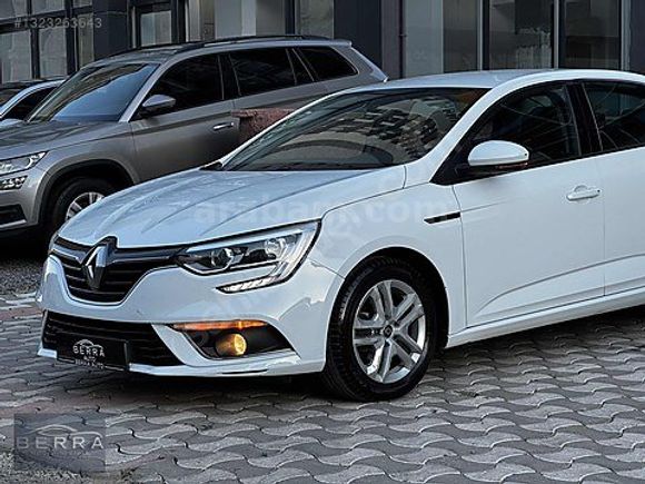 2019 RENAULT MEGANE 1.6 JOY MANUEL 113.000 KM DE HATASIZ