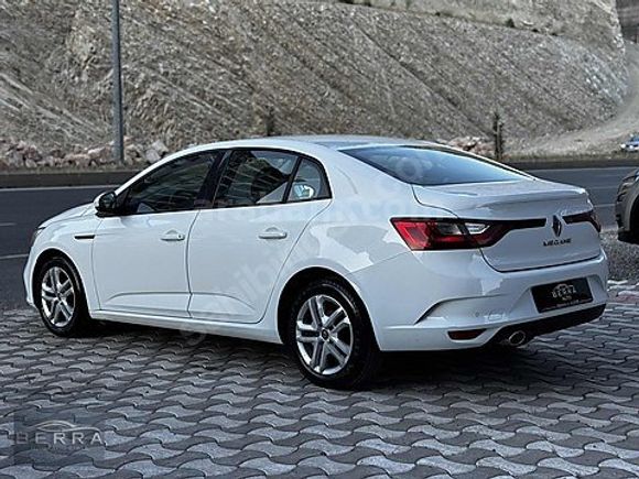 2019 RENAULT MEGANE 1.6 JOY MANUEL 113.000 KM DE HATASIZ