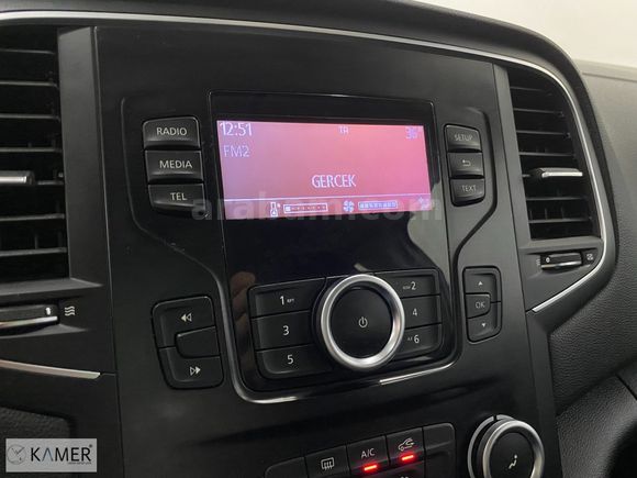 KAMER DEN 2018 RENAULT MEGANE HB 1.6 JOY BENZİN-LPG MANUEL