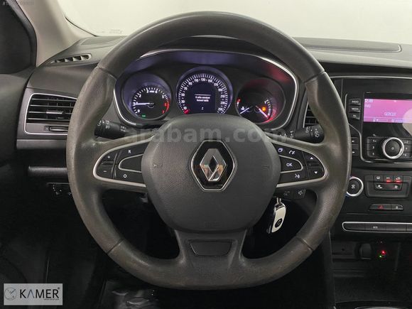 KAMER DEN 2018 RENAULT MEGANE HB 1.6 JOY BENZİN-LPG MANUEL