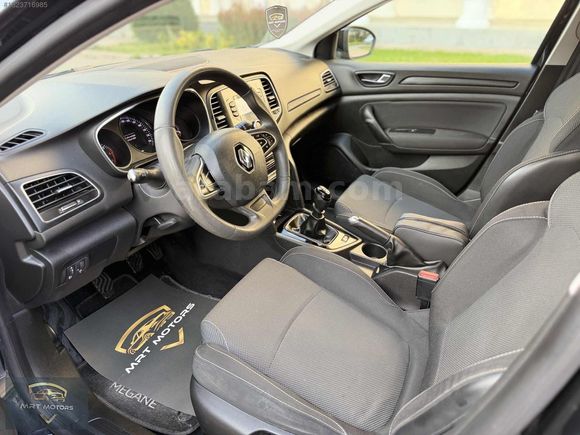 HATASIZ BOYASIZ ~ 52.000 KM ~ 2019 ÇIKIŞLI ~ EKSPERTİZ GARANTİLİ