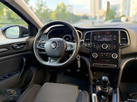 HATASIZ BOYASIZ ~ 52.000 KM ~ 2019 ÇIKIŞLI ~ EKSPERTİZ GARANTİLİ