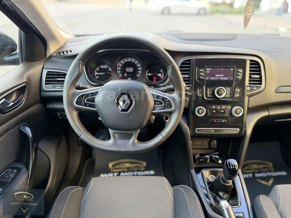 HATASIZ BOYASIZ ~ 52.000 KM ~ 2019 ÇIKIŞLI ~ EKSPERTİZ GARANTİLİ