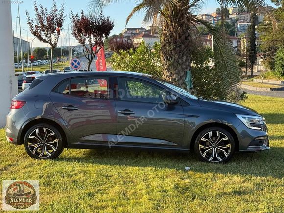 ALEMDAR OTOMOTİV'den MEGANE 1.6 BENZİN 98 BİN KM