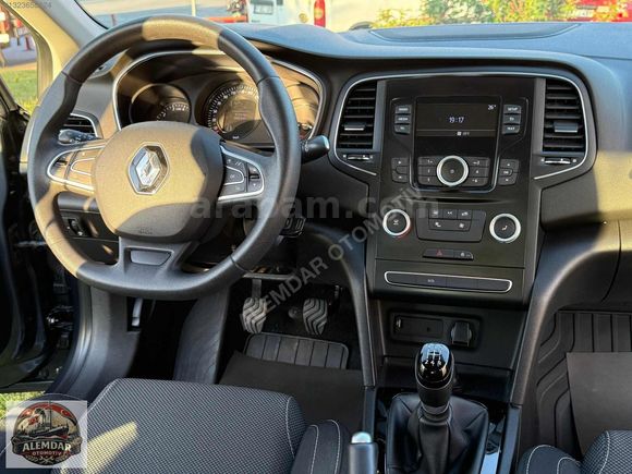ALEMDAR OTOMOTİV'den MEGANE 1.6 BENZİN 98 BİN KM