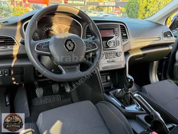 ALEMDAR OTOMOTİV'den MEGANE 1.6 BENZİN 98 BİN KM