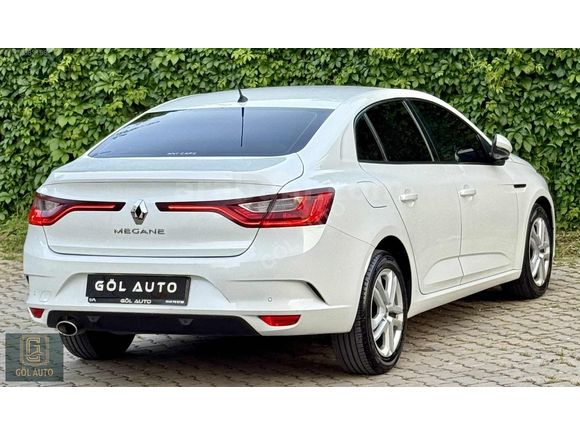 GÖL AUTO'DAN 1.6 MEGANE HATASIZ BOYASIZ DÜŞÜK KM