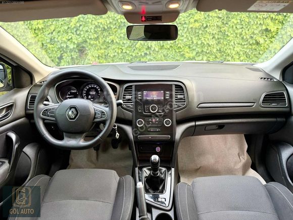 GÖL AUTO'DAN 1.6 MEGANE HATASIZ BOYASIZ DÜŞÜK KM