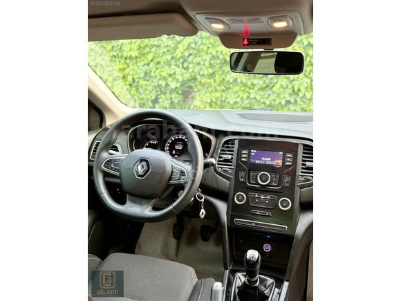 GÖL AUTO'DAN 1.6 MEGANE HATASIZ BOYASIZ DÜŞÜK KM