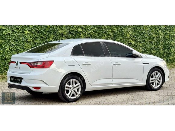 GÖL AUTO'DAN 1.6 MEGANE HATASIZ BOYASIZ DÜŞÜK KM