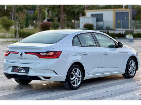 MTD AUTO 'DAN SEDEFLİ BEYAZ MEGANE 4 BENZİN&LPG