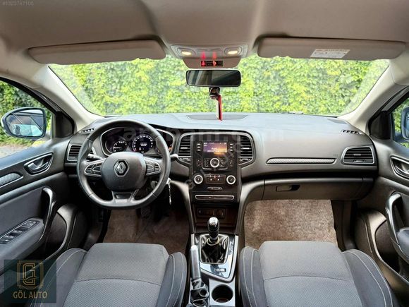 GÖL AUTO'DAN 2019 MODEL 1.6 MEGANE HATASIZ KAR BEYAZ BAKIMLI
