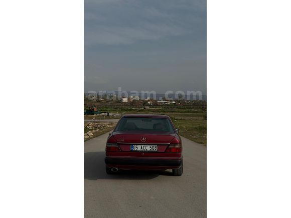 Sahibinden Mercedes - Benz E 200 1993 Model