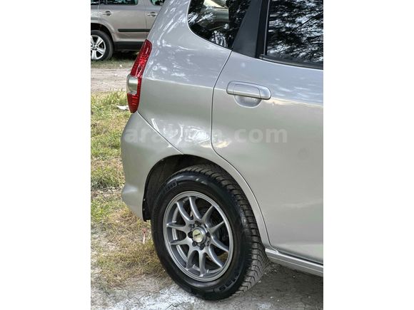 Sahibinden Honda Jazz 1.4 ES 2005 Model 