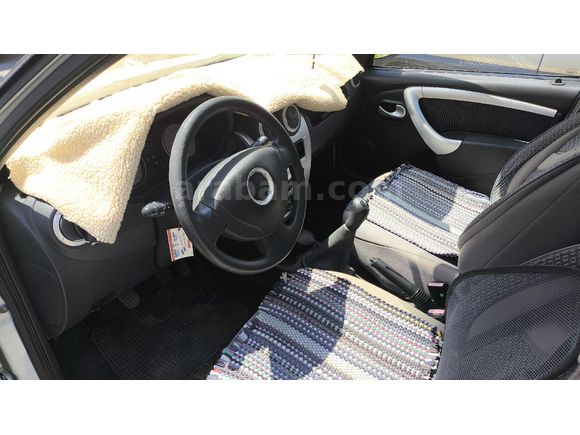İlk sahibinden Dacia Sandero 1.4 Laureate 2010 Model Tekirdağ