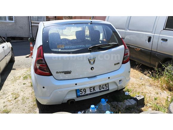 İlk sahibinden Dacia Sandero 1.4 Laureate 2010 Model Tekirdağ