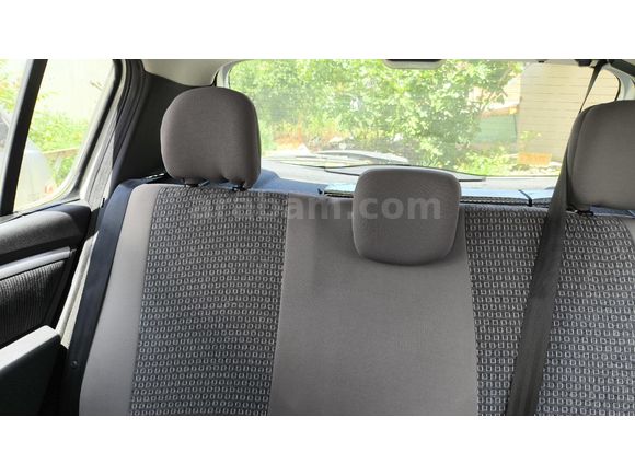 İlk sahibinden Dacia Sandero 1.4 Laureate 2010 Model Tekirdağ